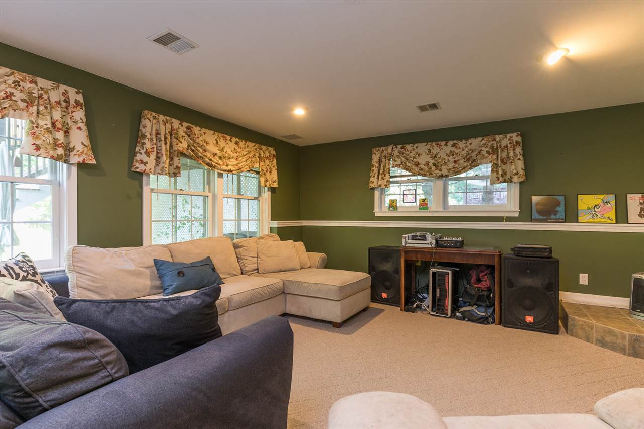 34 Exeter Farms Road Exeter, NH 03833 - Photo 34 of 40