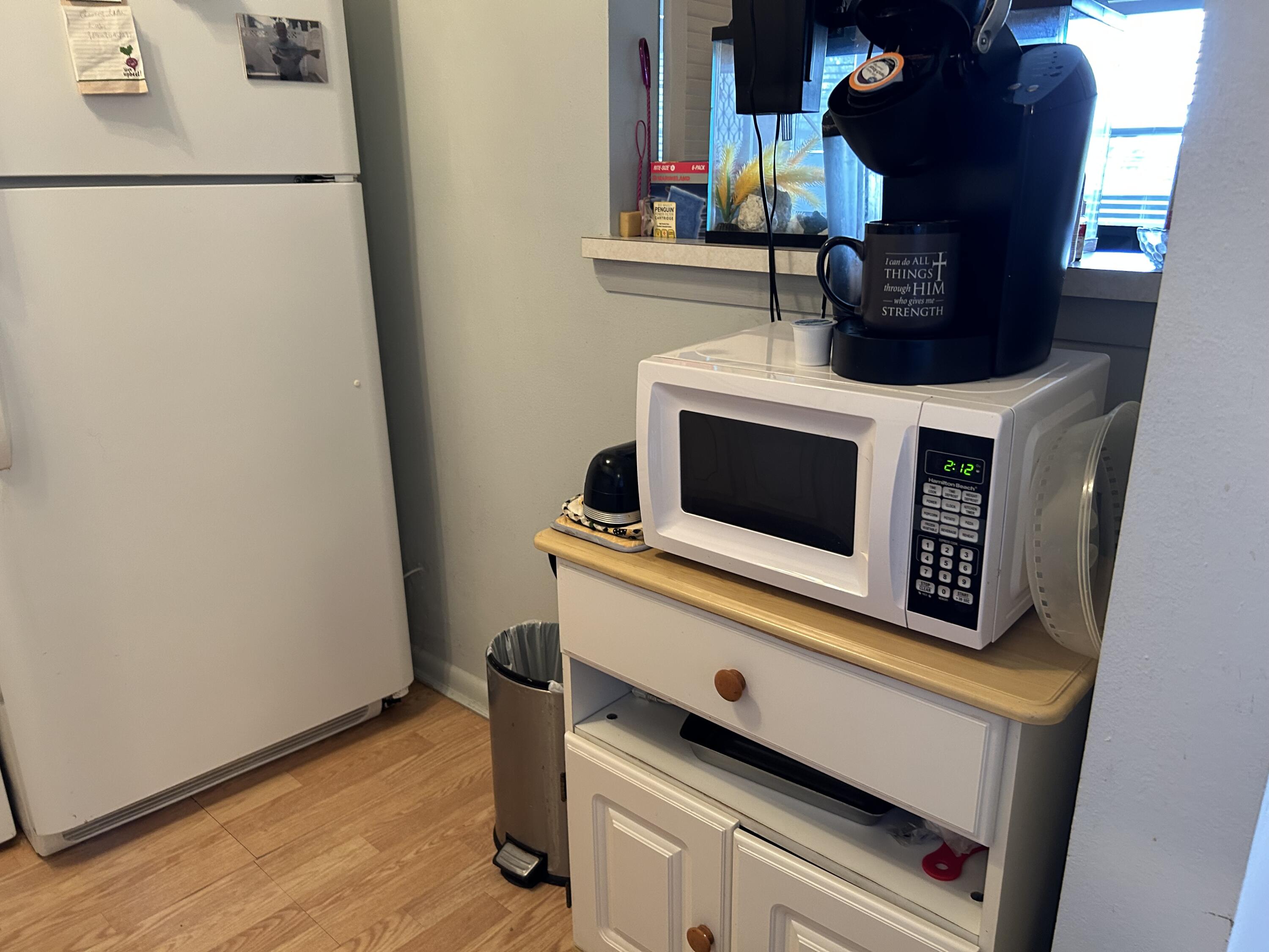 208 Suffolk F, Unit 208E Boca Raton, FL 33434 - Photo 2 of 15 Kitchen
