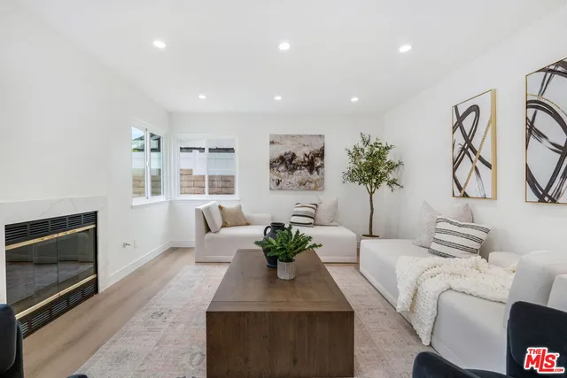 $1,299,000 | 20657 Septo Street, Chatsworth, CA 91311