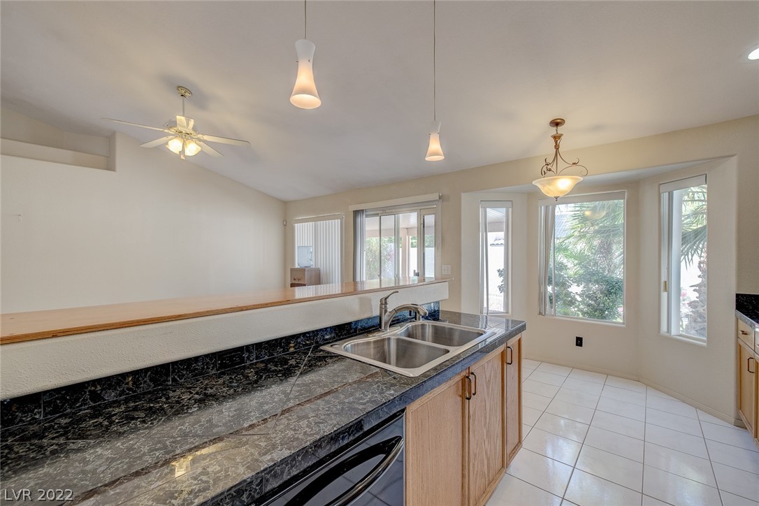 118 Rancho Maderas Way Henderson, NV 89002 - Photo 16 of 33 Gallery Image 16