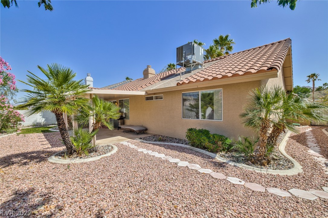 118 Rancho Maderas Way Henderson, NV 89002 - Photo 2 of 33 Gallery Image 2