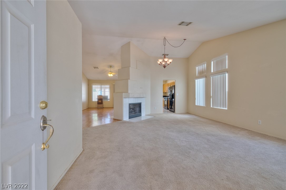 118 Rancho Maderas Way Henderson, NV 89002 - Photo 6 of 33 Gallery Image 6