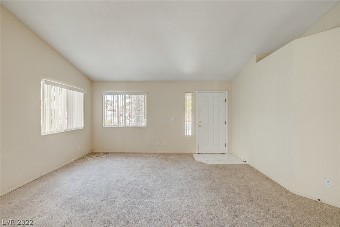 118 Rancho Maderas Way Henderson, NV 89002 - Photo 7 of 33 Gallery Image 7