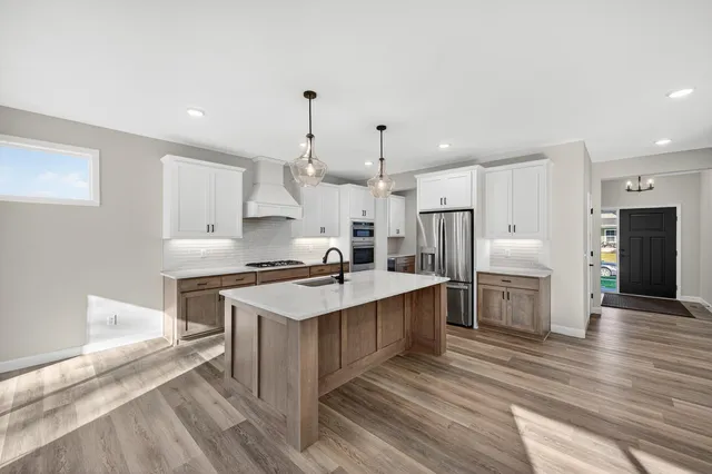 $729,900 | 775 Rosebud Lane, Delano, MN 55328