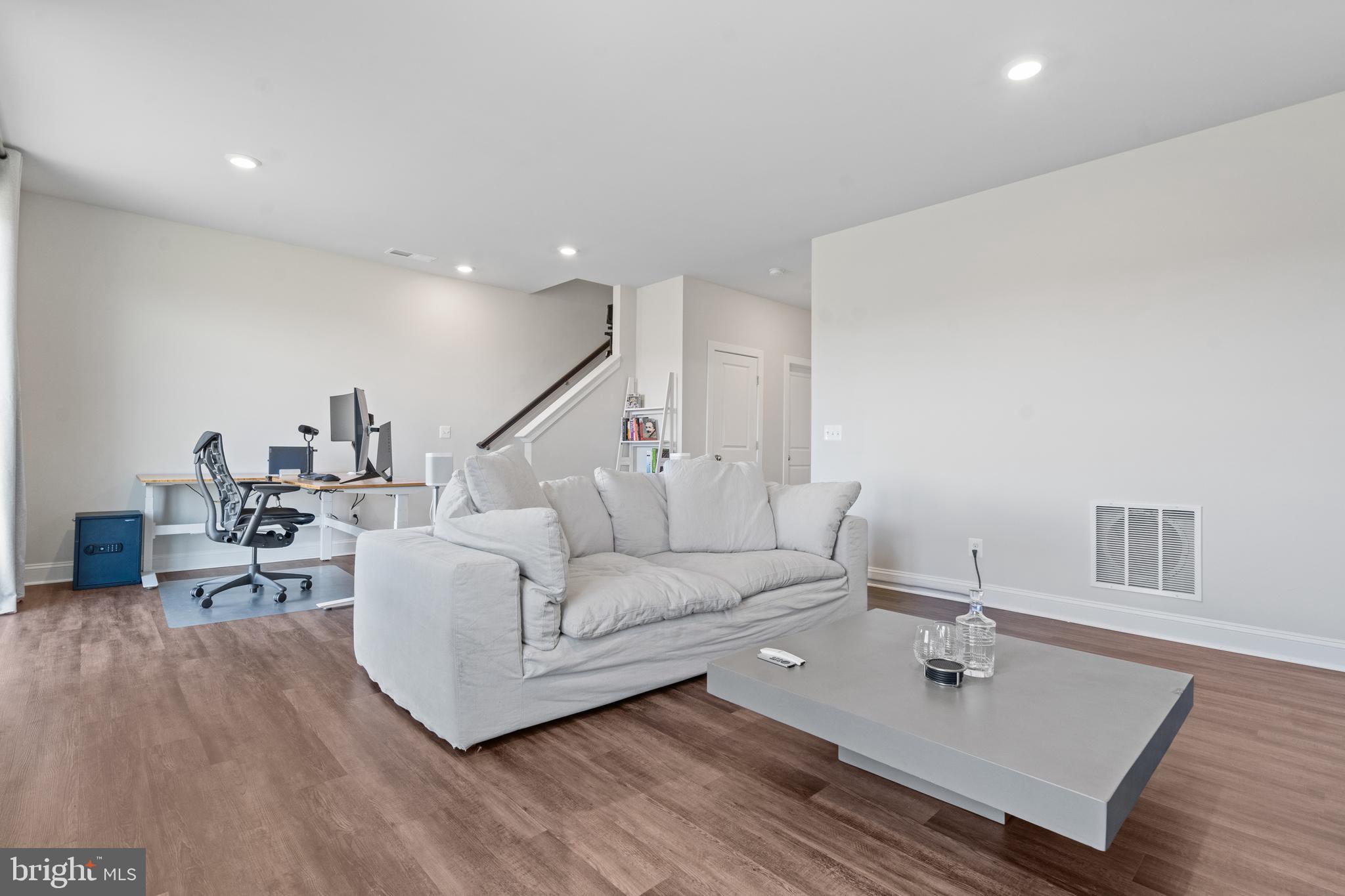 2671 Jetstream Road Herndon, VA 20171 - Photo 29 of 37