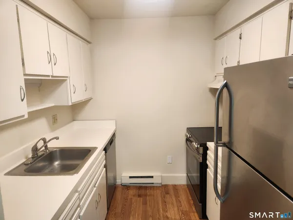 $2,195 | 24 Ferris Avenue, Unit 12, Norwalk, CT 06854