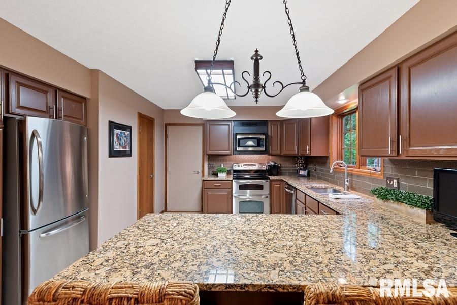10303 136th Street West Taylor Ridge, IL 61284 - Photo 13 of 29 Gallery Image 13