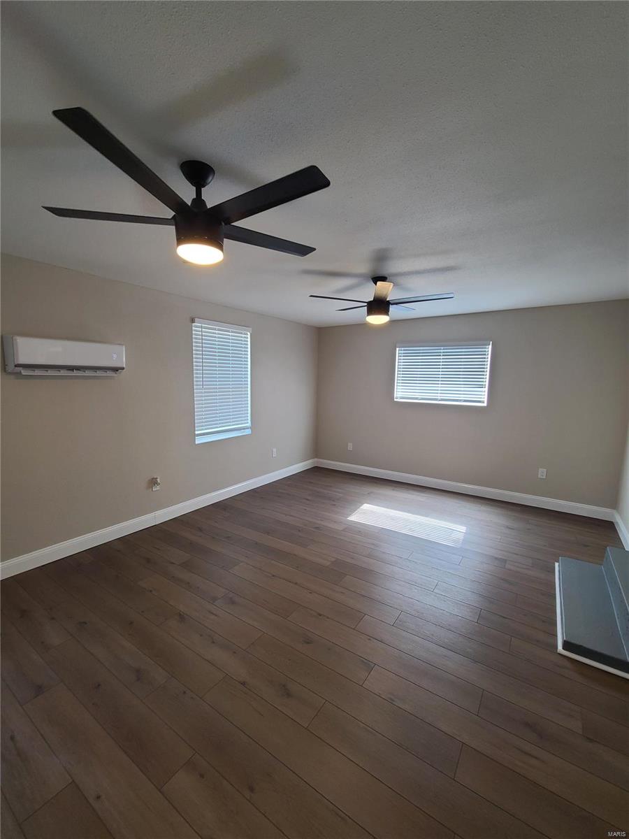 2523 Ruth Street Granite City, IL 62040 - Photo 17 of 34 Gallery Image 17