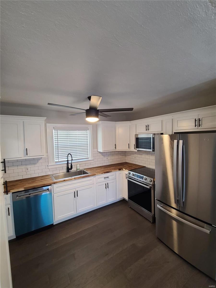 2523 Ruth Street Granite City, IL 62040 - Photo 6 of 34 Gallery Image 6