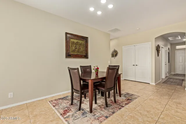 $500,000 | 2662 South Springwood Boulevard, Unit 375, Mesa, AZ 85209
