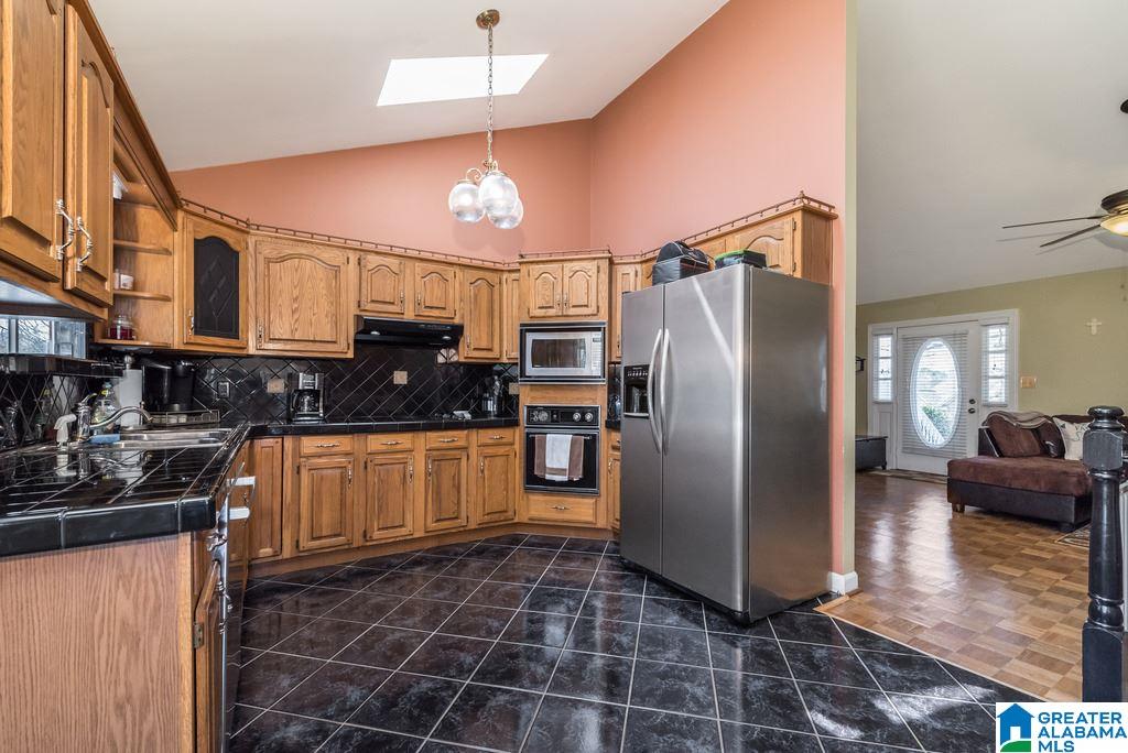 1813 Winewood Road Birmingham, AL 35215 - Photo 2 of 20