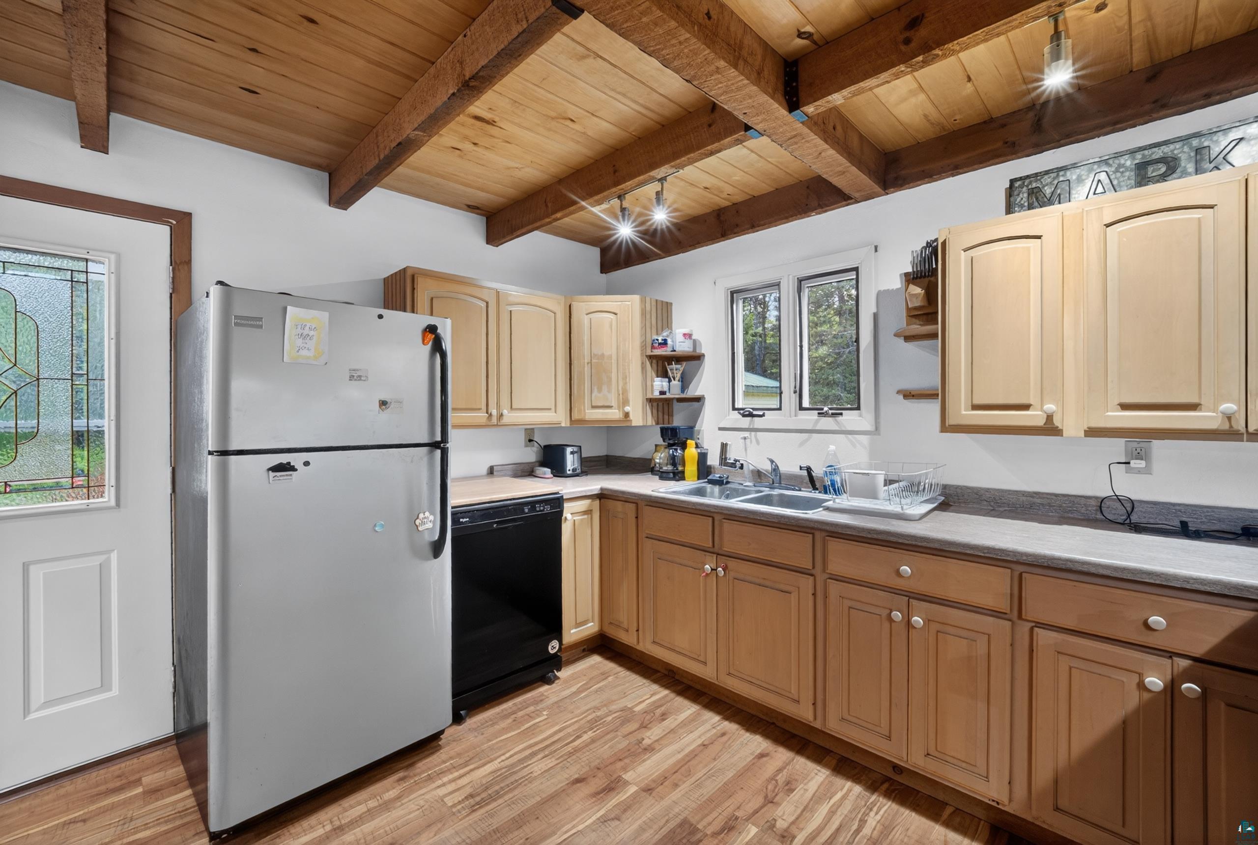 6745 Riverside Drive Finland, MN 55603 - Photo 4 of 31