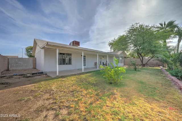 $2,200 | 7113 West Sunnyside Drive, Peoria, AZ 85345