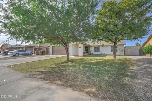 $2,200 | 7113 West Sunnyside Drive, Peoria, AZ 85345
