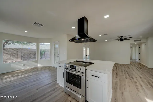 $2,200 | 7113 West Sunnyside Drive, Peoria, AZ 85345