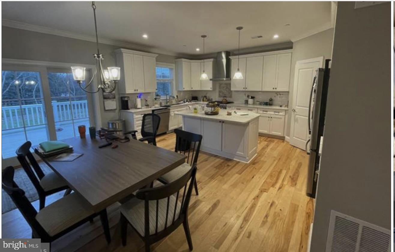 1318 Ivy Hill Road Cockeysville, MD 21030 - Photo 4 of 8