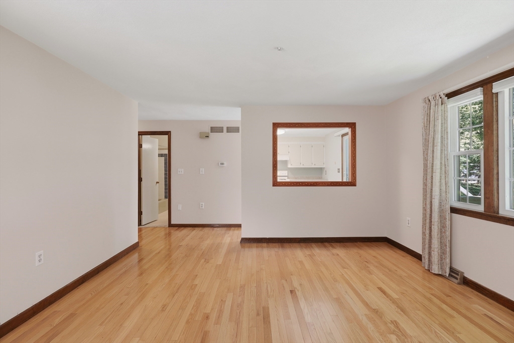 15 Meetinghouse Road, Unit 15 Acton, MA 01720 - Photo 5 of 35