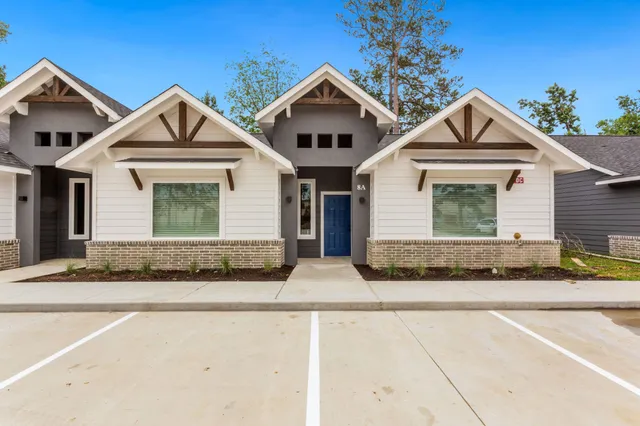 $1,650 | 10317 Lake Road, Unit 3A, Houston, TX 77070