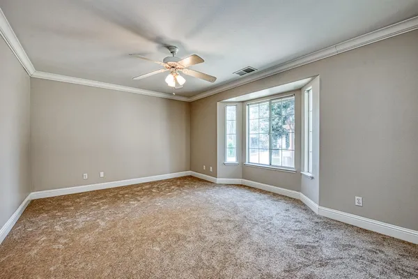 $812,000 | 5358 West Clinton Avenue, Fresno, CA 93722