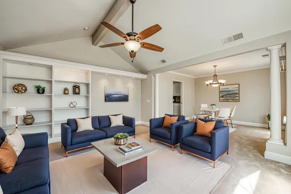 $812,000 | 5358 West Clinton Avenue, Fresno, CA 93722