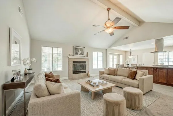 $812,000 | 5358 West Clinton Avenue, Fresno, CA 93722