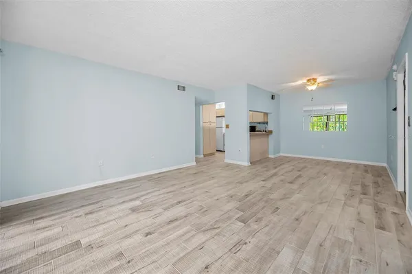 $157,000 | 3232 Lake Pine Way East, Unit C1, Tarpon Springs, FL 34688