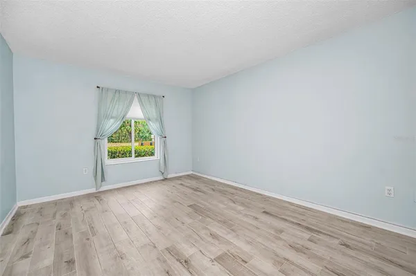 $157,000 | 3232 Lake Pine Way East, Unit C1, Tarpon Springs, FL 34688