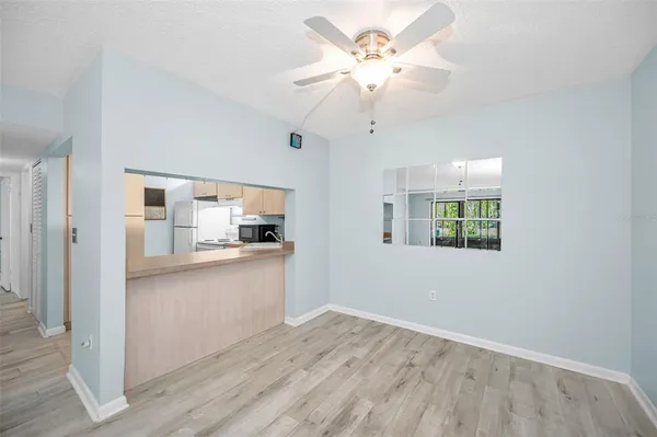 $157,000 | 3232 Lake Pine Way East, Unit C1, Tarpon Springs, FL 34688