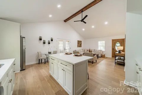 $550,000 | 902 Cornelius Road, Mooresville, NC 28117