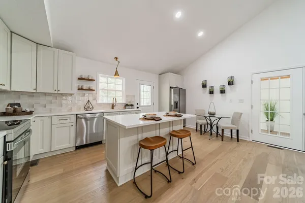 $550,000 | 902 Cornelius Road, Mooresville, NC 28117