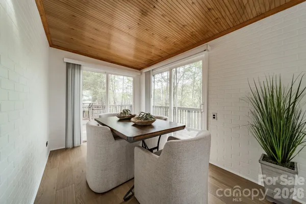 $550,000 | 902 Cornelius Road, Mooresville, NC 28117