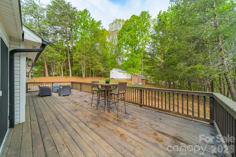 $550,000 | 902 Cornelius Road, Mooresville, NC 28117