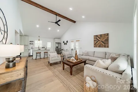 $550,000 | 902 Cornelius Road, Mooresville, NC 28117