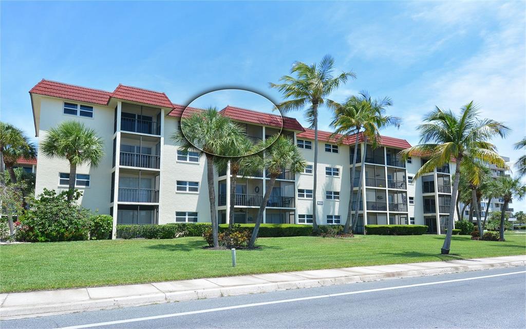 925 Beach Road, Unit 408 Sarasota, FL 34242 - Photo 1 of 1 Gallery Image 1
