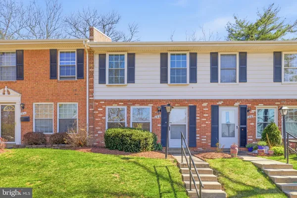 $350,000 | 102 North Duke Drive, Sterling, VA 20164