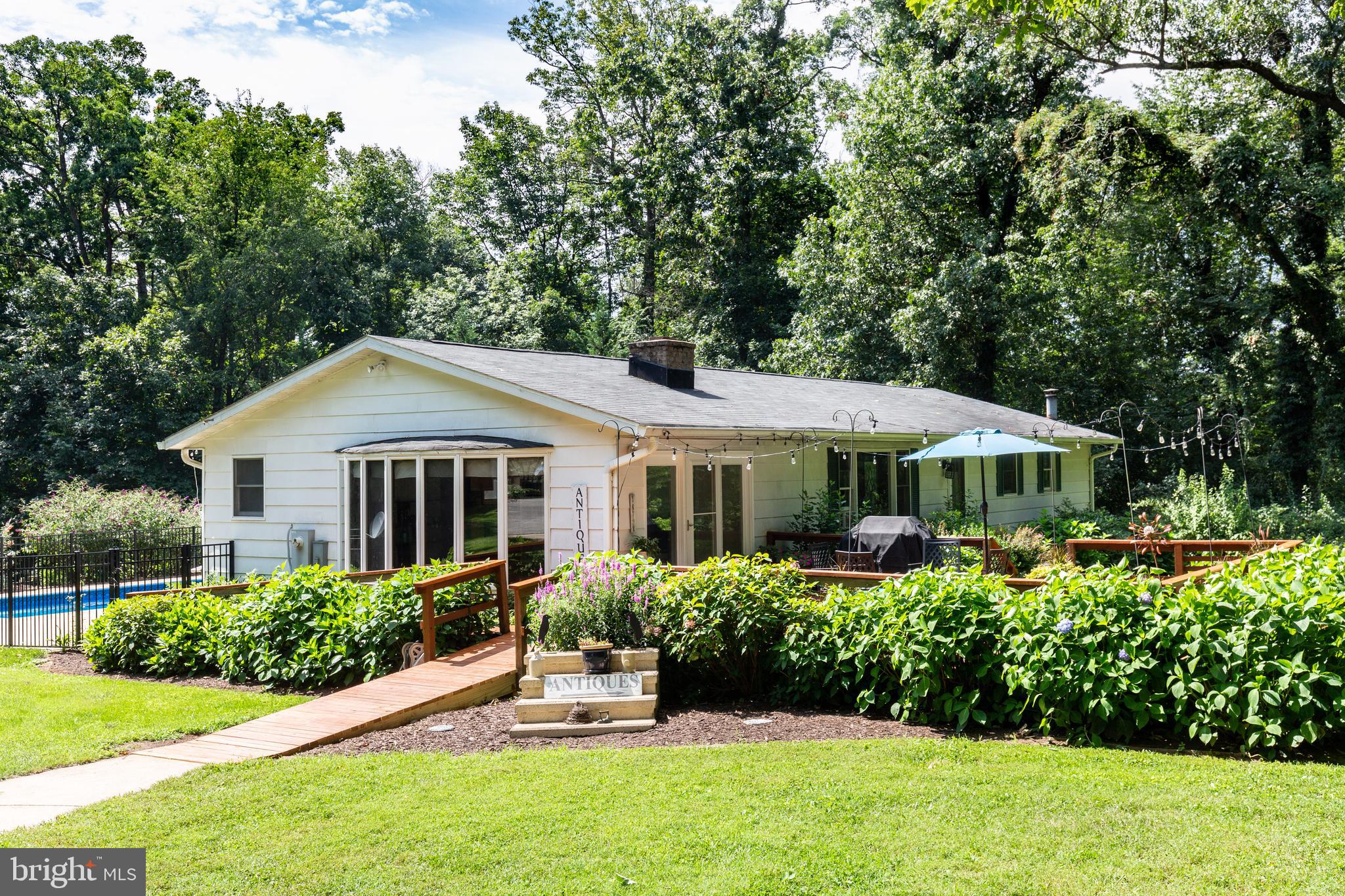 1225 Woods Road Westminster, MD 21158 - Photo 3 of 62 Gallery Image 3