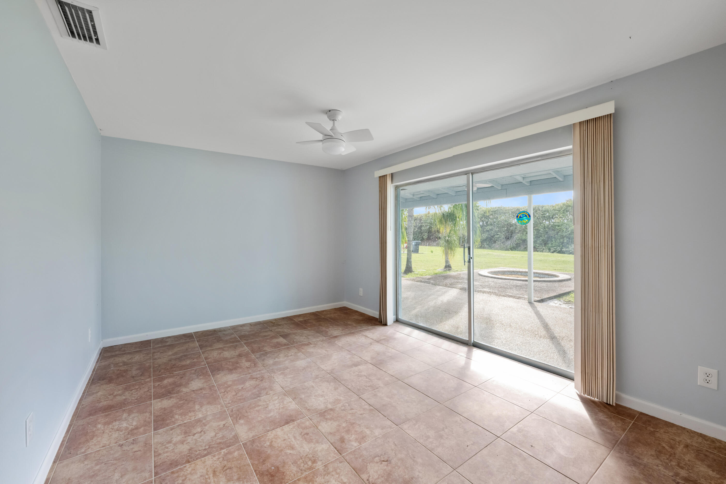 246 Akron Road Lake Worth, FL 33467 - Photo 27 of 50 DSC_5193