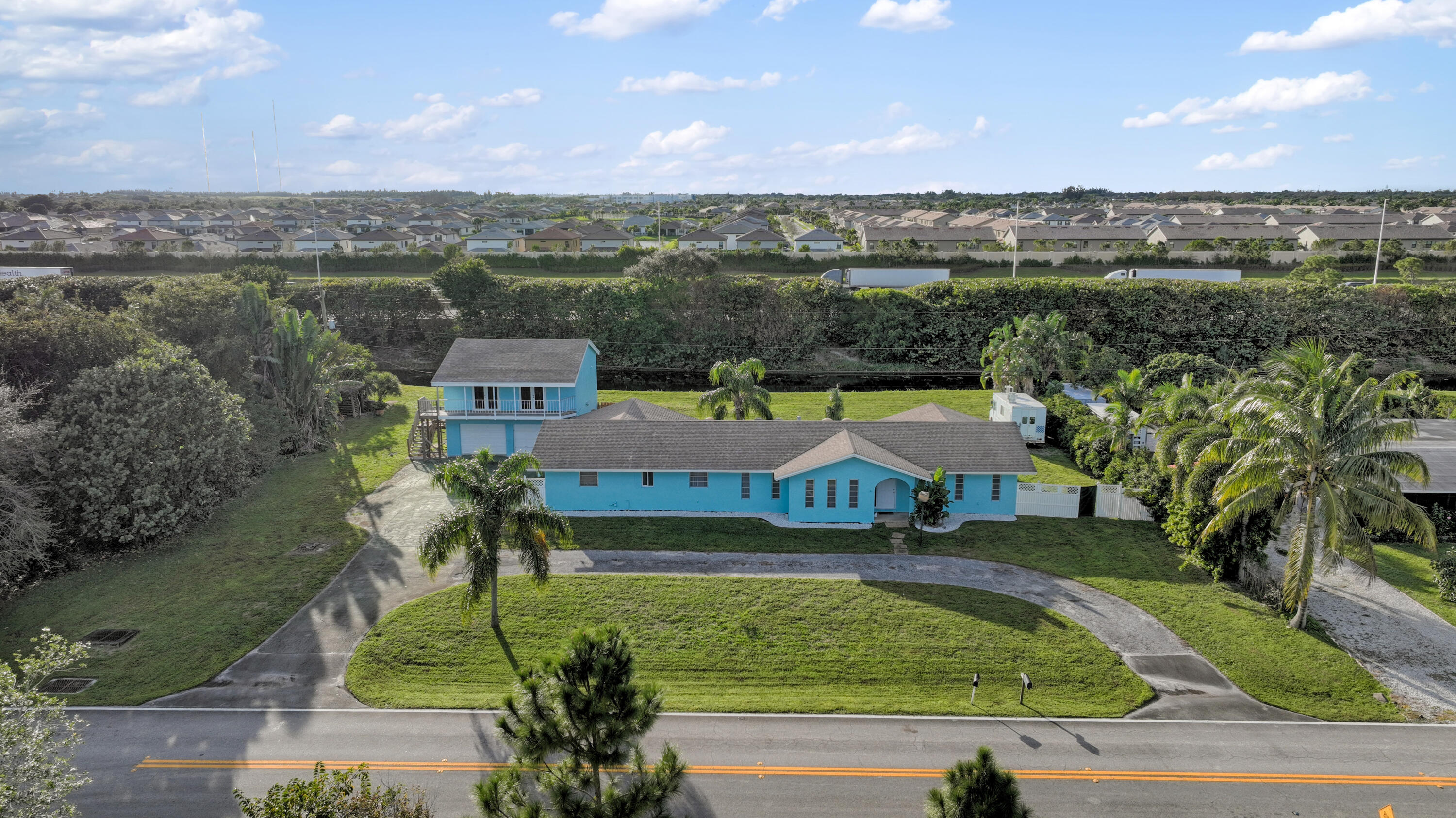 246 Akron Road Lake Worth, FL 33467 - Photo 7 of 50 DJI_0185
