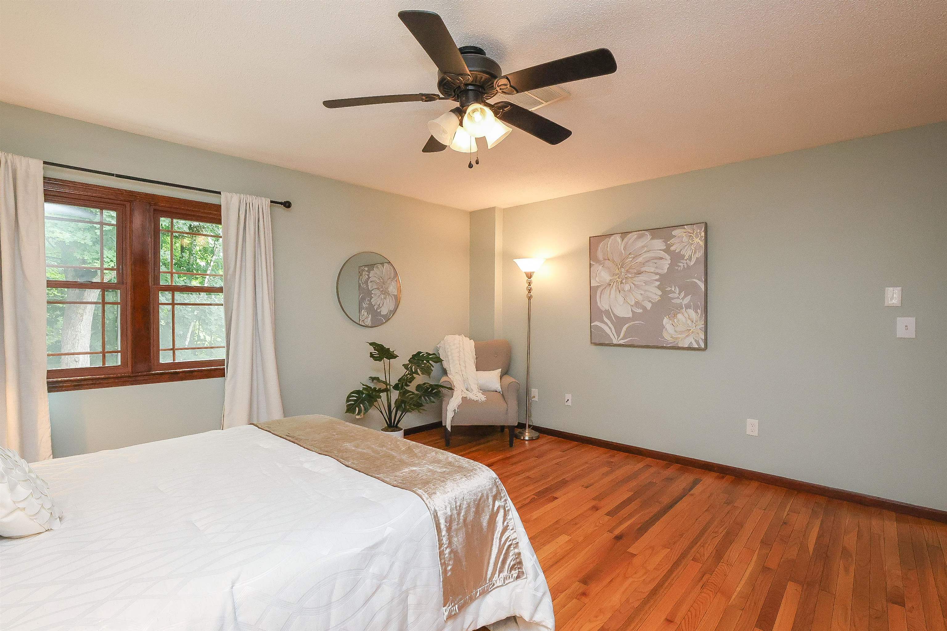 1327 Beech Street Manchester, NH 03104 - Photo 21 of 58