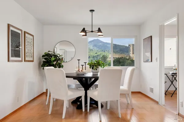 $769,000 | 175 Upper Via Casitas, Unit 17, Greenbrae, CA 94904