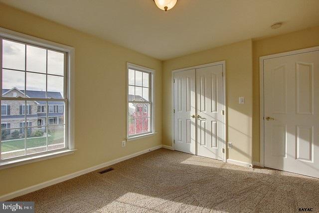 985 Silver Maple Circle Seven Valleys, PA 17360 - Photo 19 of 27