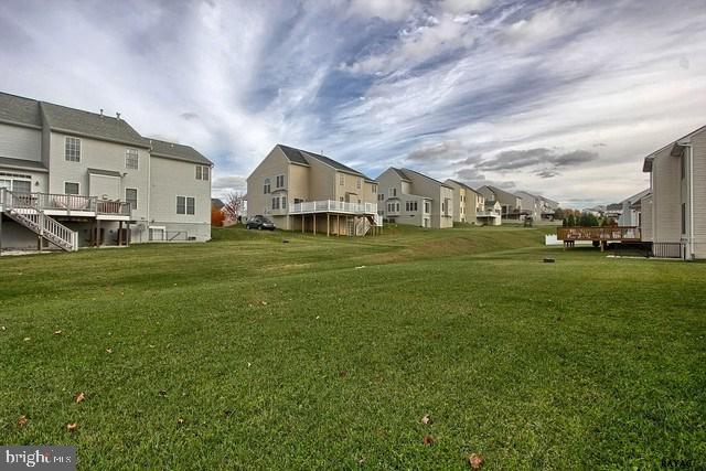 985 Silver Maple Circle Seven Valleys, PA 17360 - Photo 26 of 27