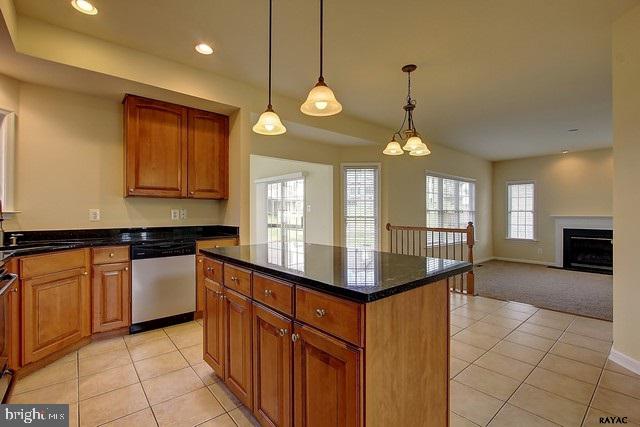 985 Silver Maple Circle Seven Valleys, PA 17360 - Photo 6 of 27