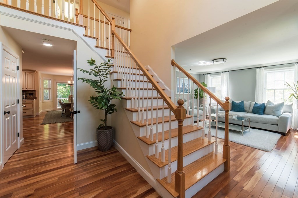 188 Van Norden Road Reading, MA 01867 - Photo 3 of 30 Gallery Image 3