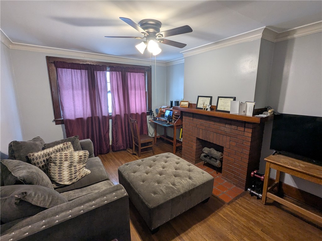 224 Ellicott Street Rochester, NY 14619 - Photo 11 of 24