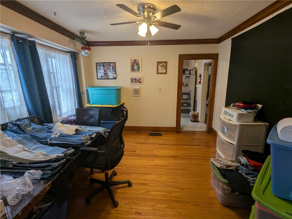 224 Ellicott Street Rochester, NY 14619 - Photo 4 of 24