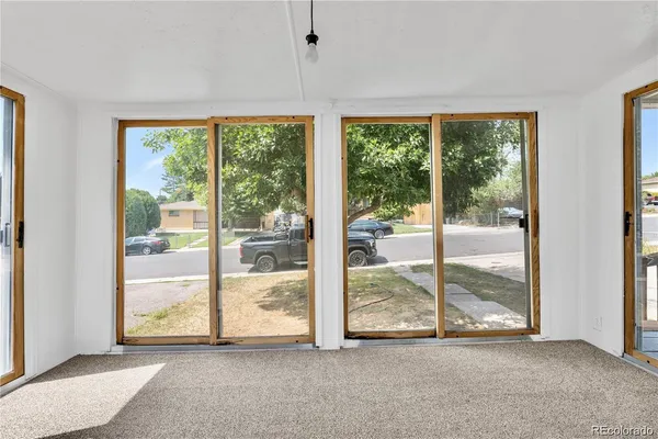$2,300 | 888 Wolff Street, Denver, CO 80204