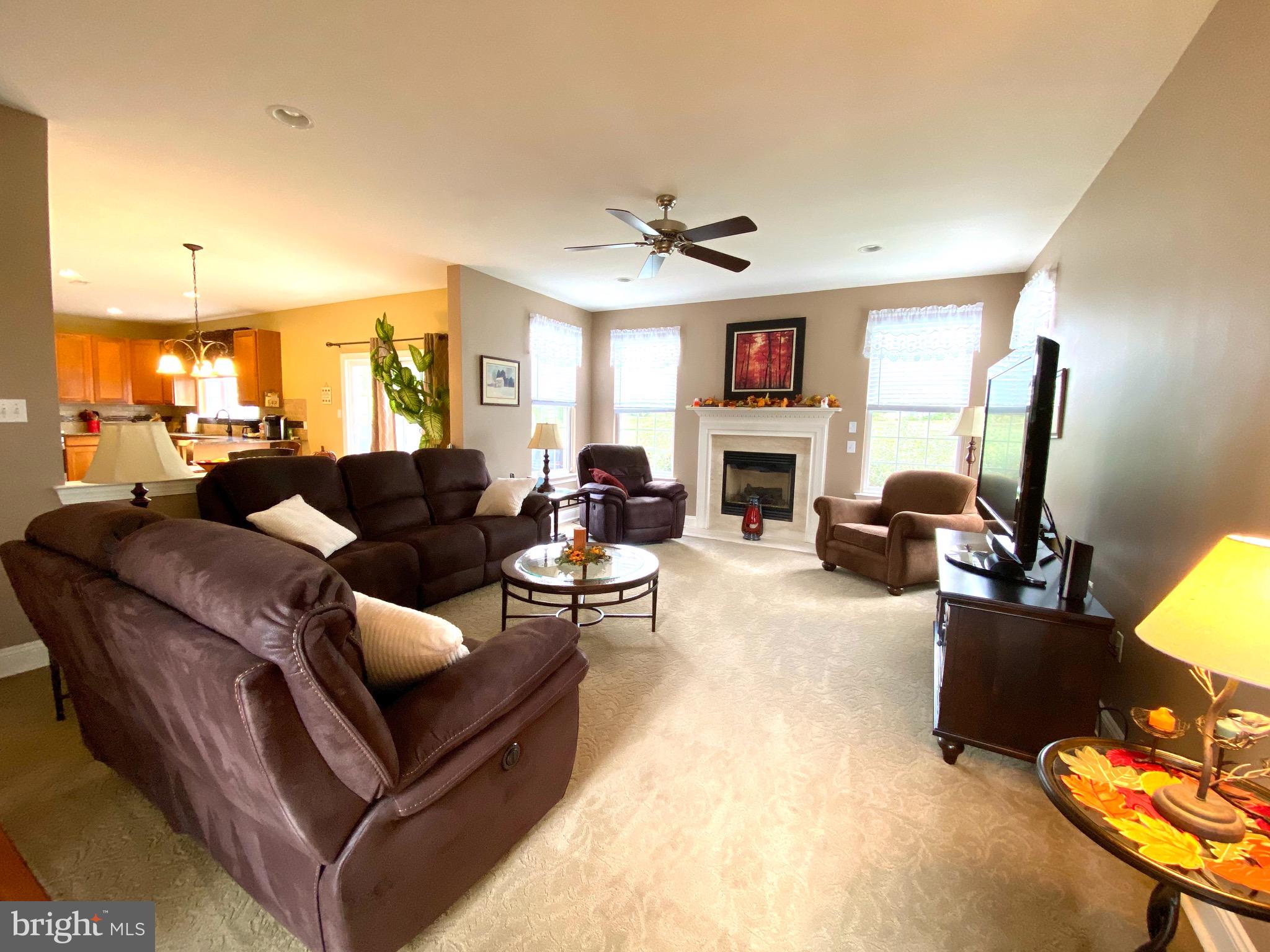307 Renninger Road Perkiomenville, PA 18074 - Photo 20 of 57 Family Room