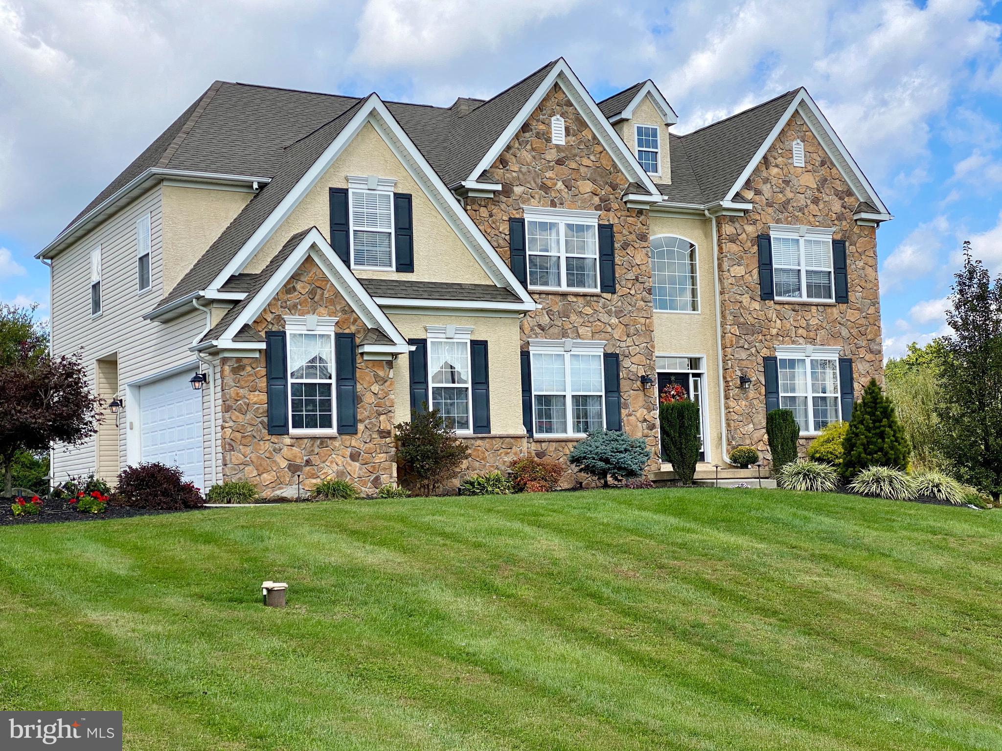 307 Renninger Road Perkiomenville, PA 18074 - Photo 3 of 57 Gallery Image 3