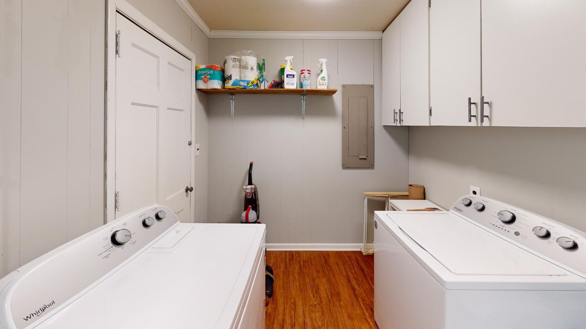 2105 Georgetown Road Northwest, Unit 4 Cleveland, TN 37311 - Photo 18 of 20 2105-Georgetown-Rd-Laundry